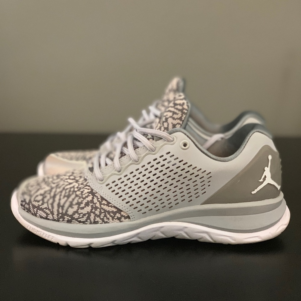 Men’s Jordan Trainer St Basketball Shoe